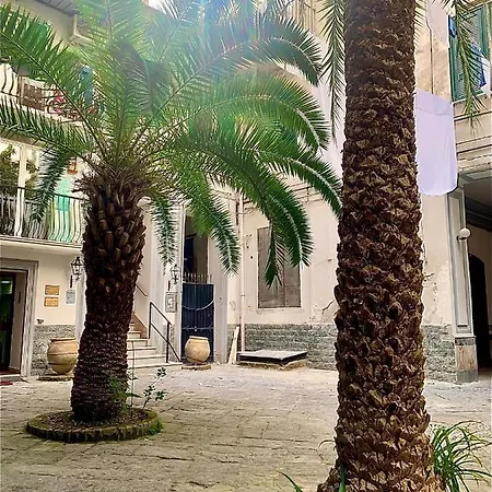 Ferdinando's * Naples